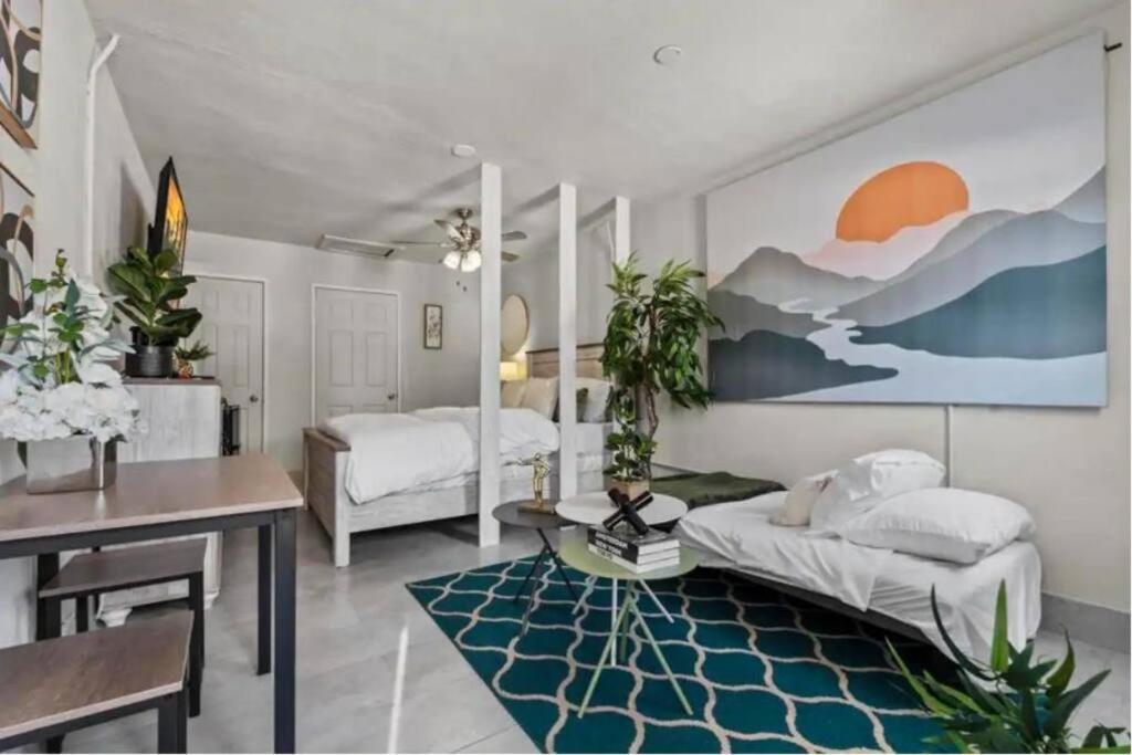 Inviting Oasis - Cozy, Spotless, And Comfortable Pahokee